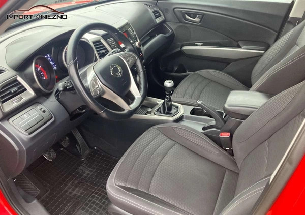 SsangYong Tivoli cena 44900 przebieg: 86000, rok produkcji 2018 z Rajgród małe 277